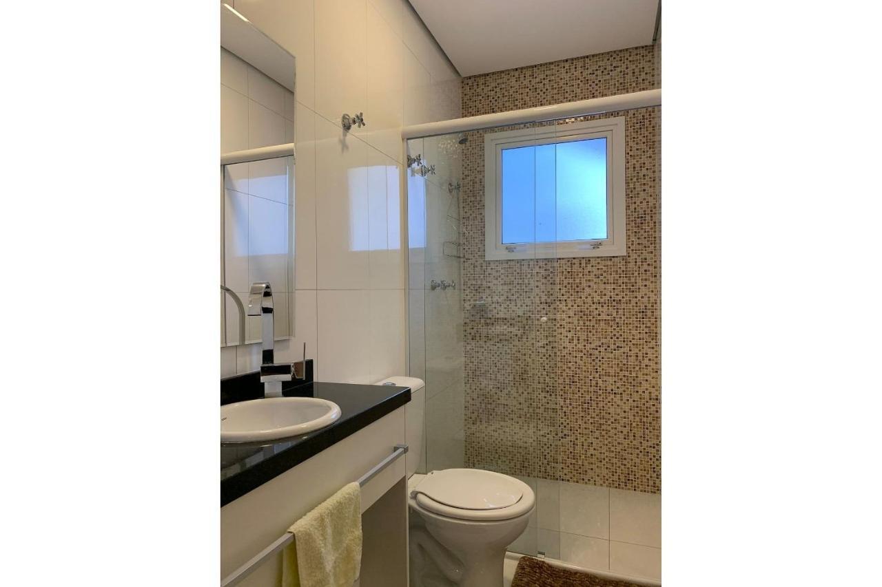 Flat novo, aconchegante e no Coração do Capivari / Internet + Aquecedores Campos do Jordão Exterior foto